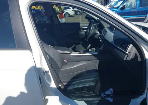 2013 BMW 328I xDrive из США, поврежденный, VIN WBA3B5C56DF594038